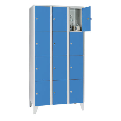 Munich 4-fold compartment locker, 3 compartments, light grey / light blue, W 900 mm, with feet.
